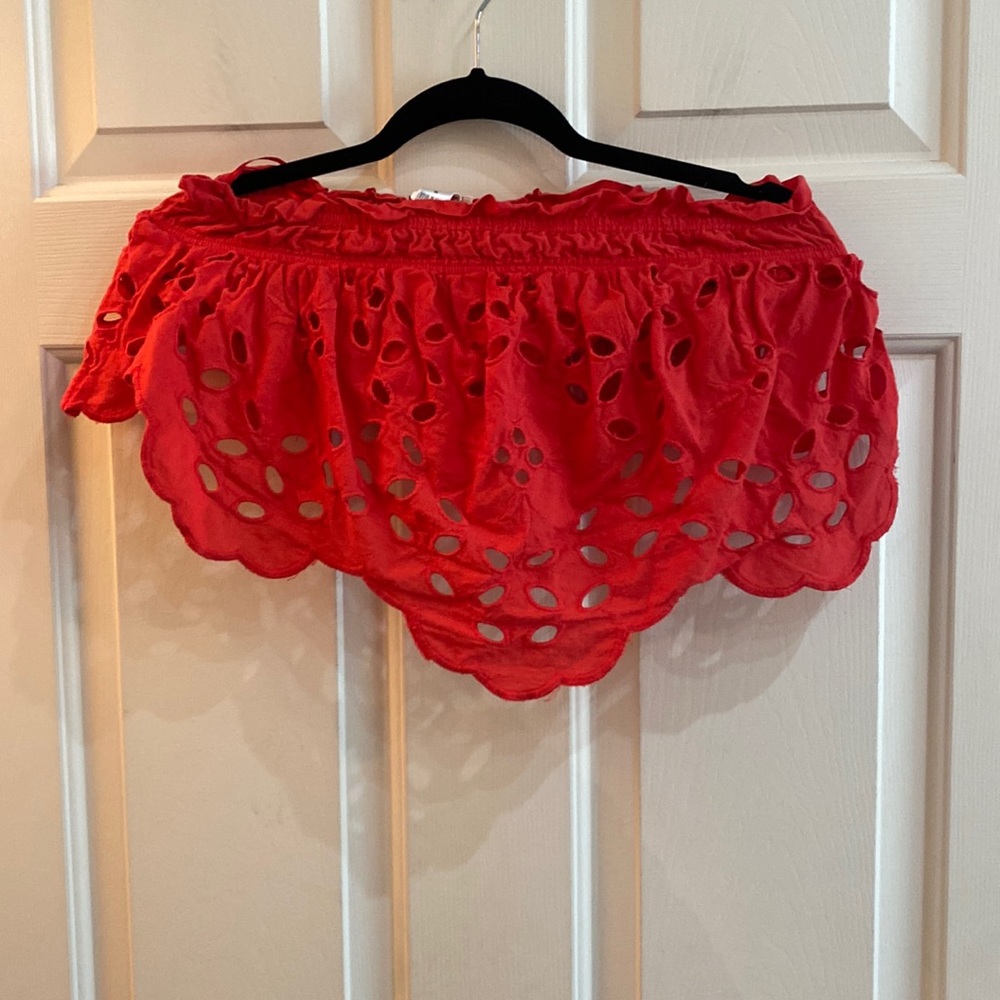 Luxxel Cropped Top
